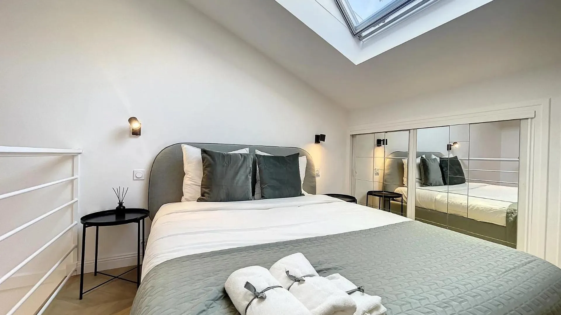 Cannes : Duplex A 5 Minutes A Pied Du Palais Des Festivals Apartment